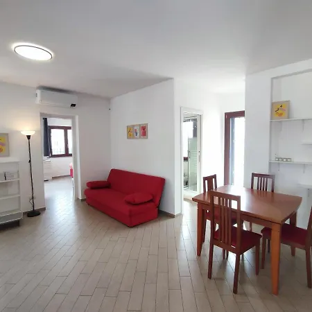 Bassani, Grande E Luminosa Ideale Per Gruppi Villa
